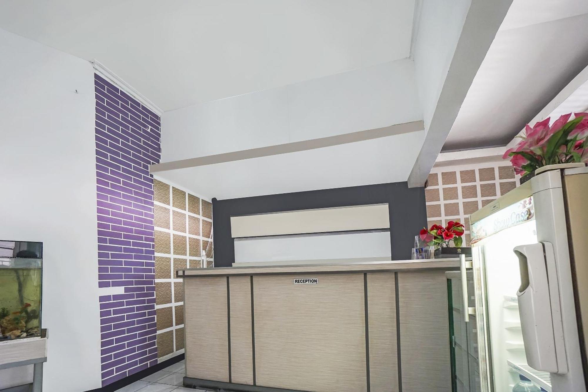 OYO 91084 Oke Guest House Malang Extérieur photo